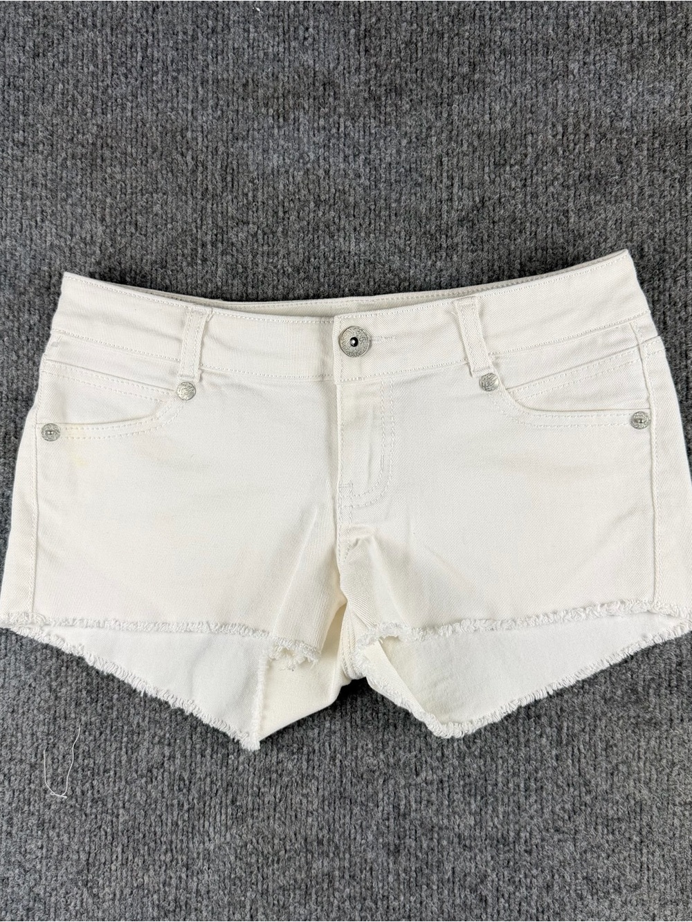 Paris Blues Cut Off Jean Shorts Womens Size 5 30W White Short Shorts Booty Short - Picture 3 of 9